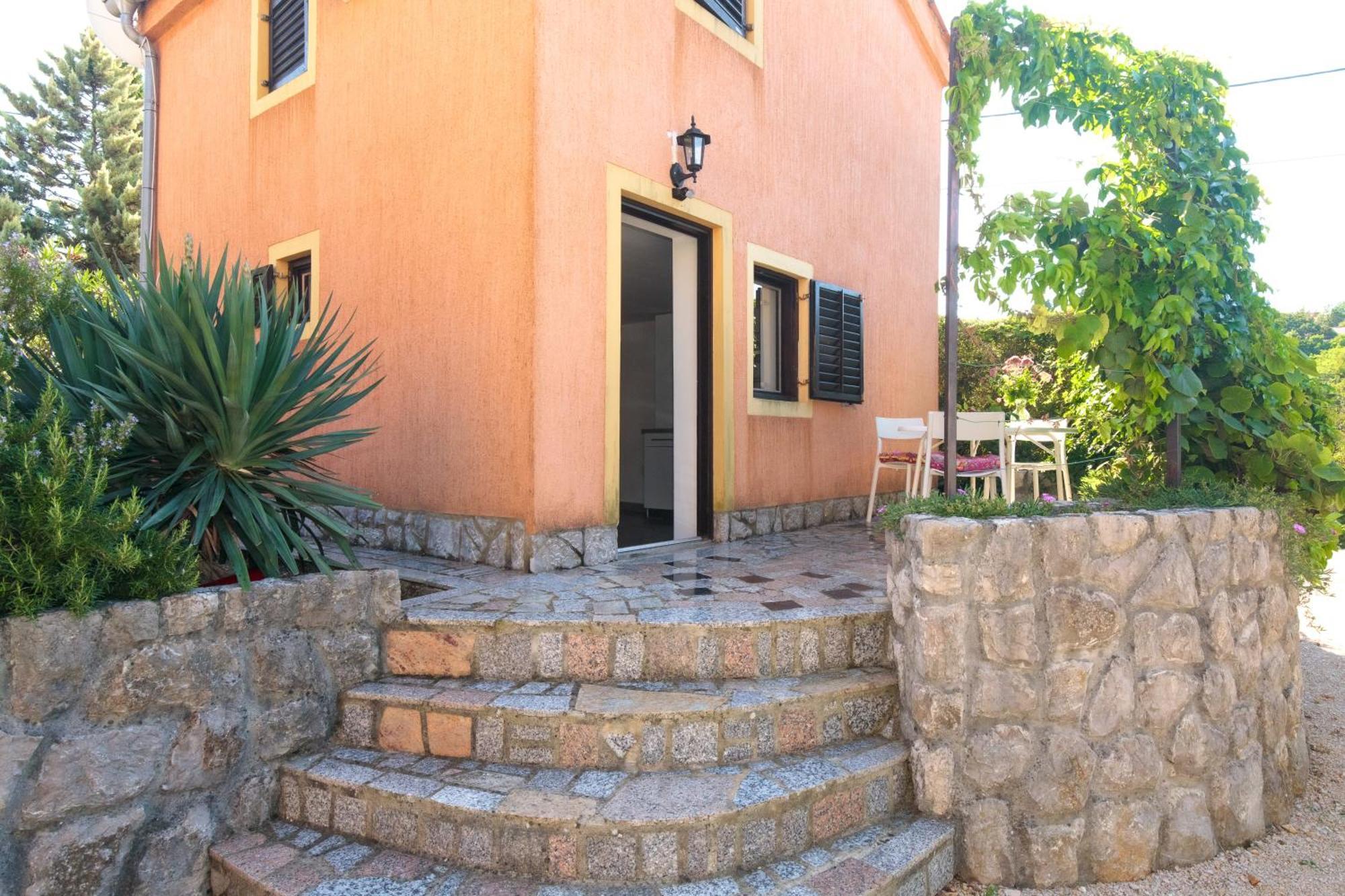 Apartments Lina Vrh  エクステリア 写真